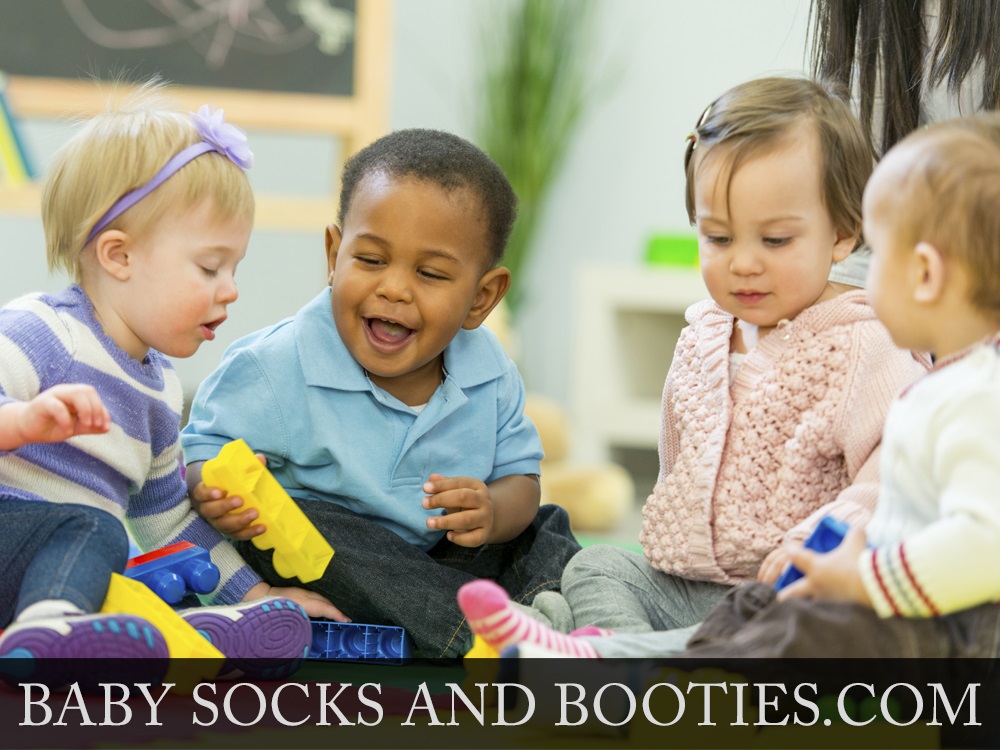 Baby-Socks-and-Booties